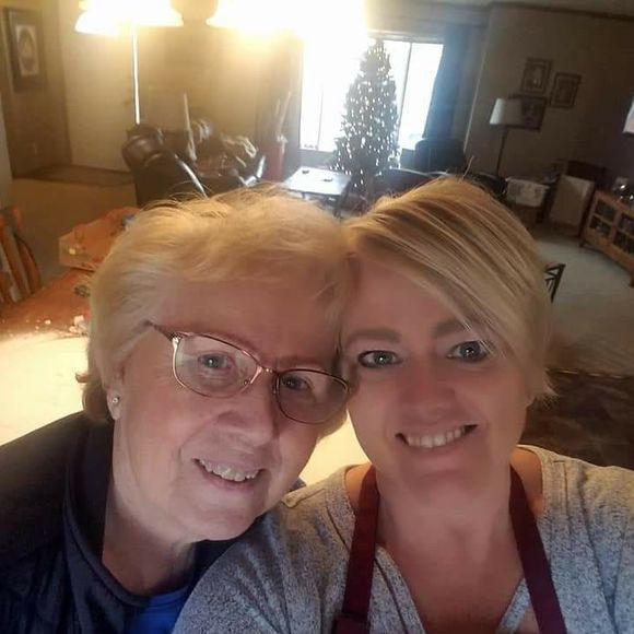 Meet your Posher, Shawna - Picture 1 of 1